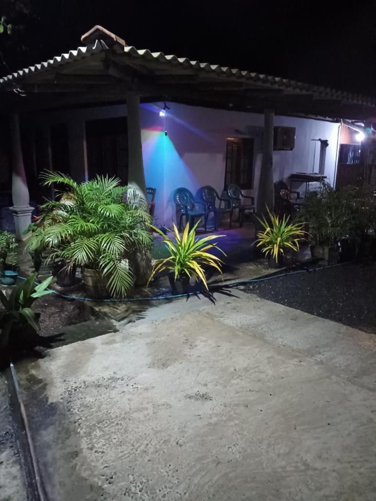 50* Stay Dickwella Exterior foto