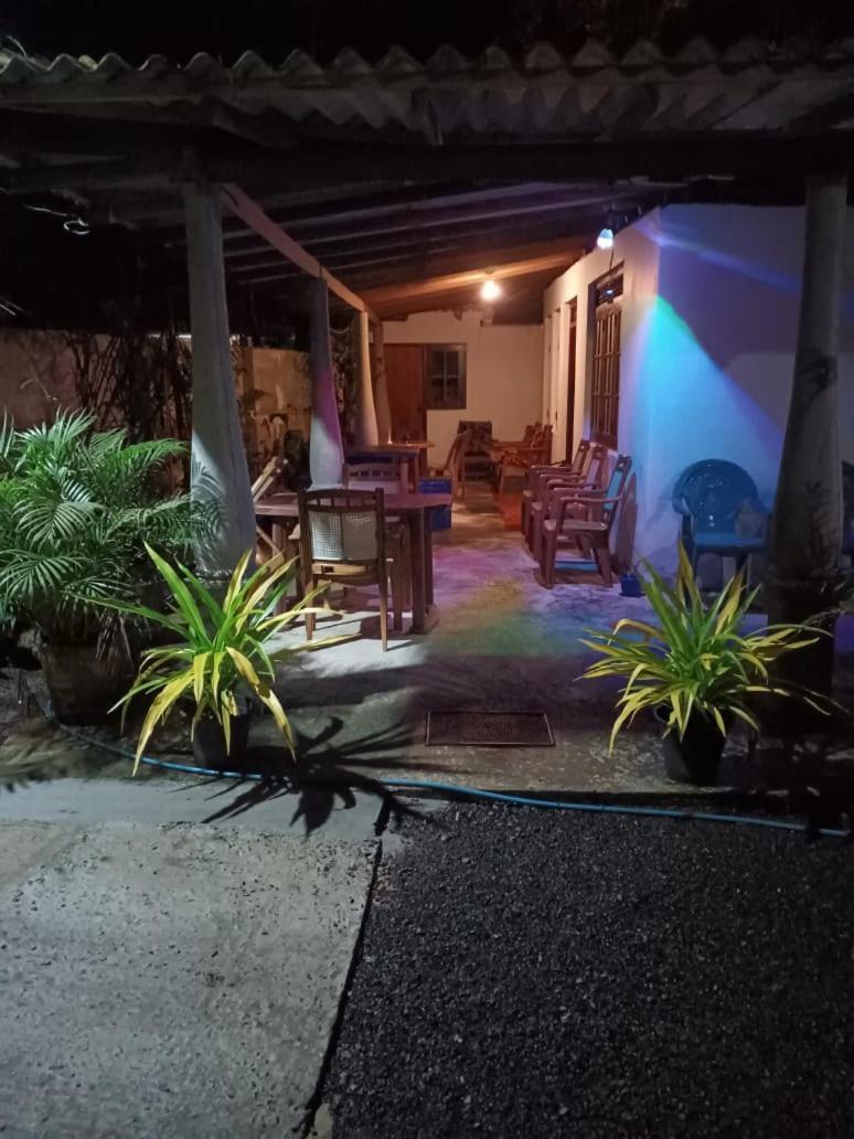 50* Stay Dickwella Exterior foto